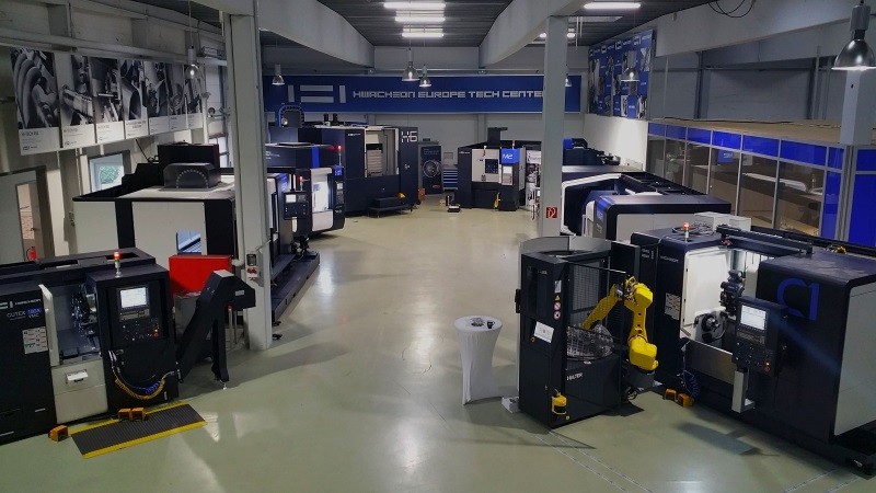 Hwacheon Machinery Europe GmbH, Showroom in Bochum