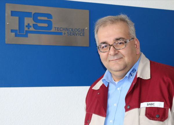 Nebojsa Babic ist Bereichsleiter Zerspanungstechnik bei der TS Technologie + Service GmbH.