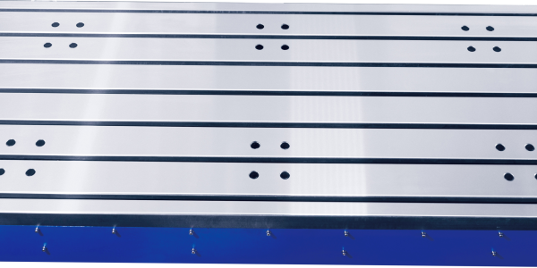 VESTA-2000 has Work table available